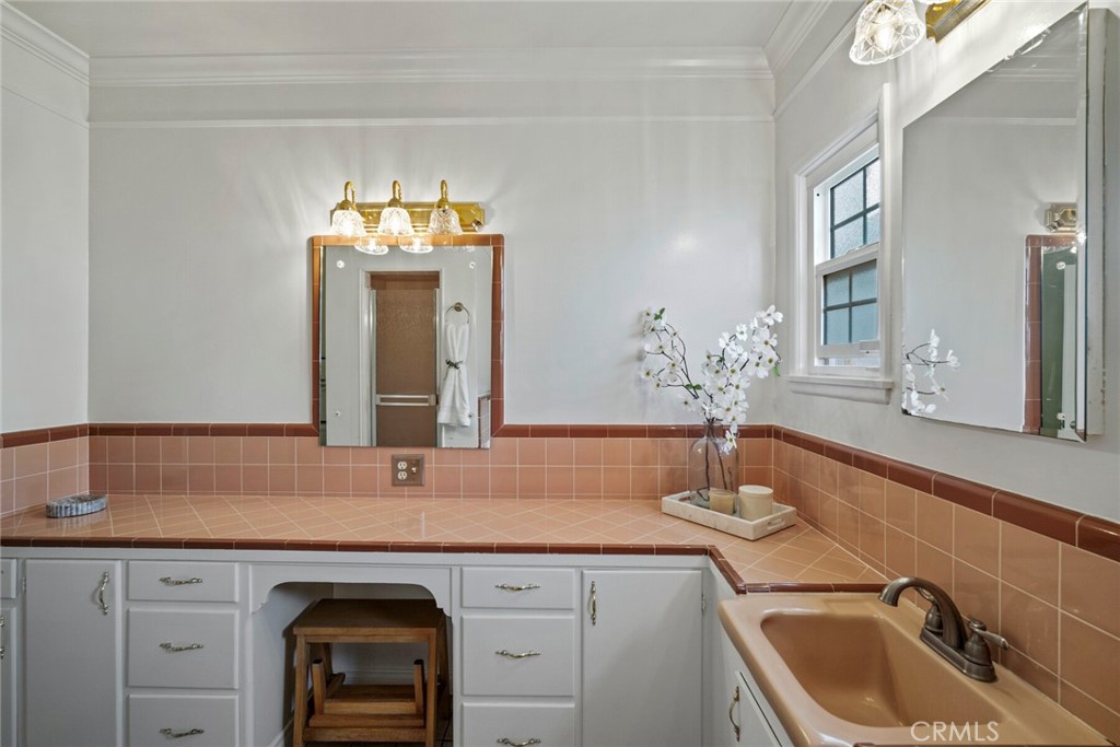 1202 N Avenida De La Estrella