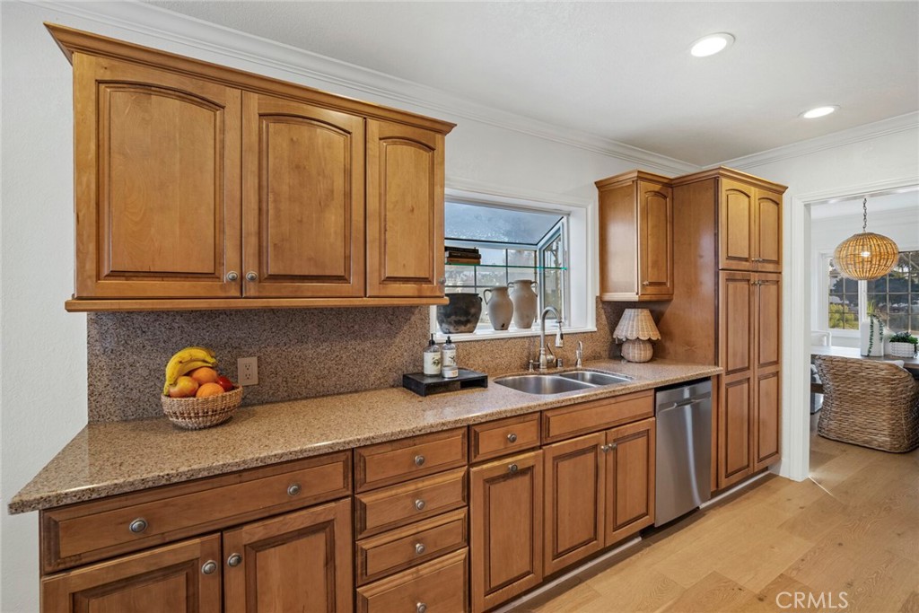 1202 N Avenida De La Estrella