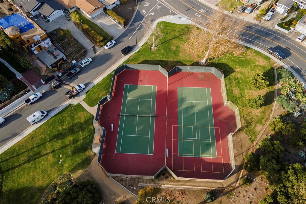 1202 N Avenida De La Estrella