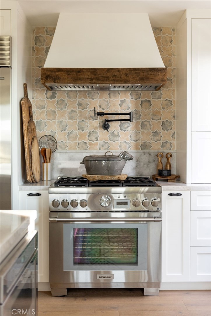 680 Temple Hills Drive