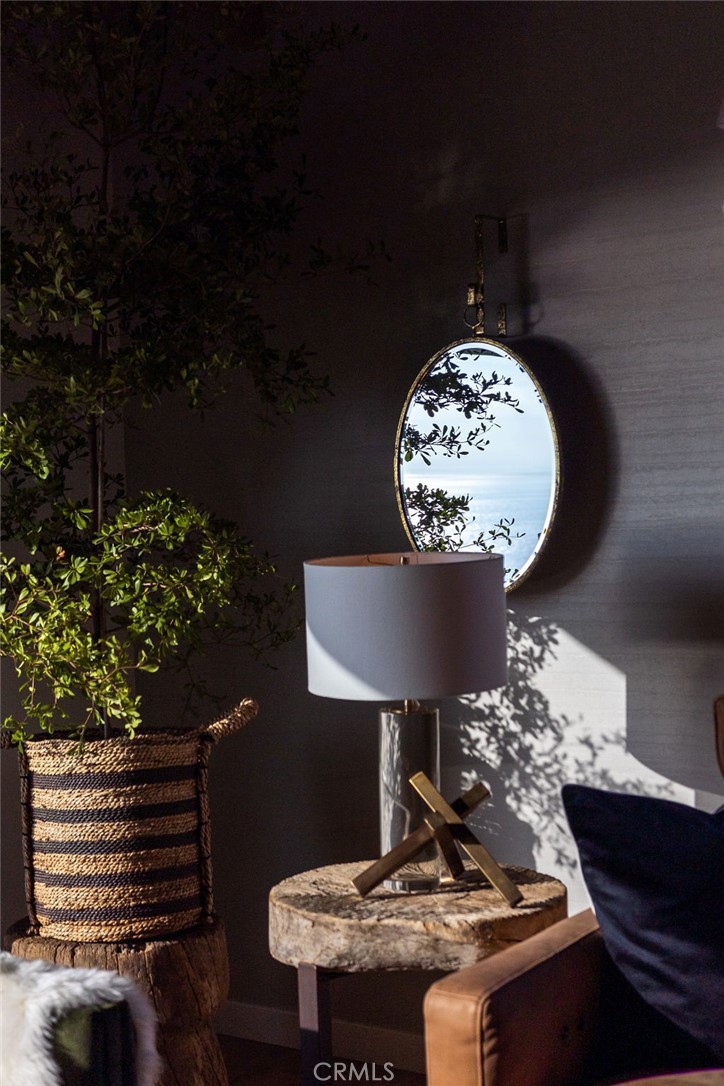 680 Temple Hills Drive