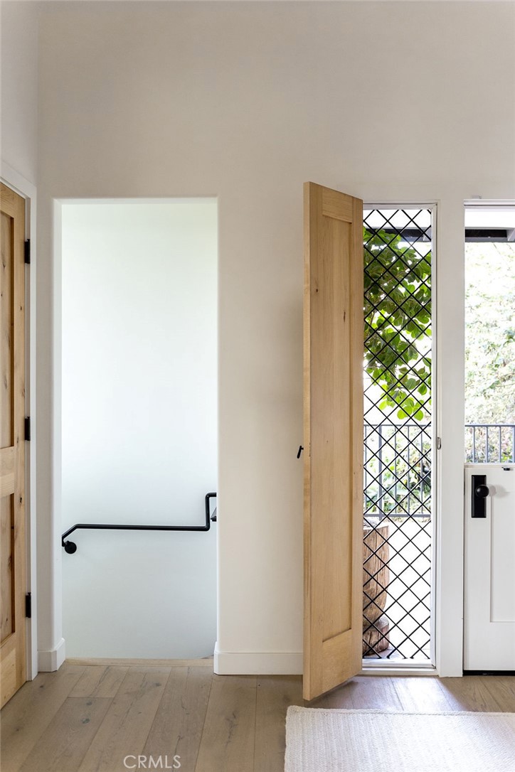 680 Temple Hills Drive