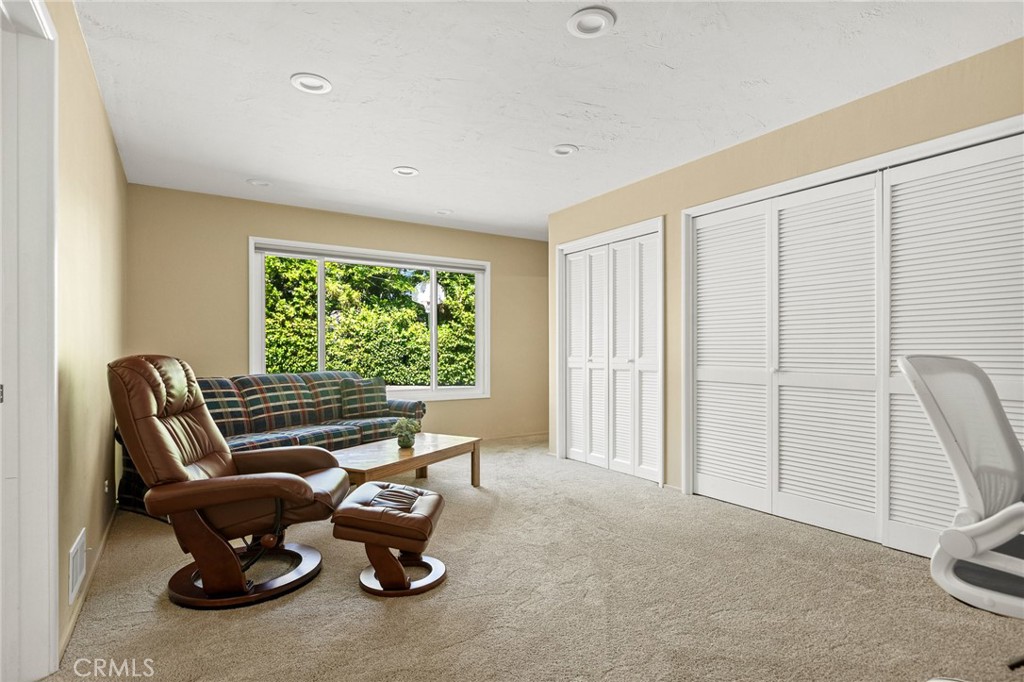 693 Old Meadow Place