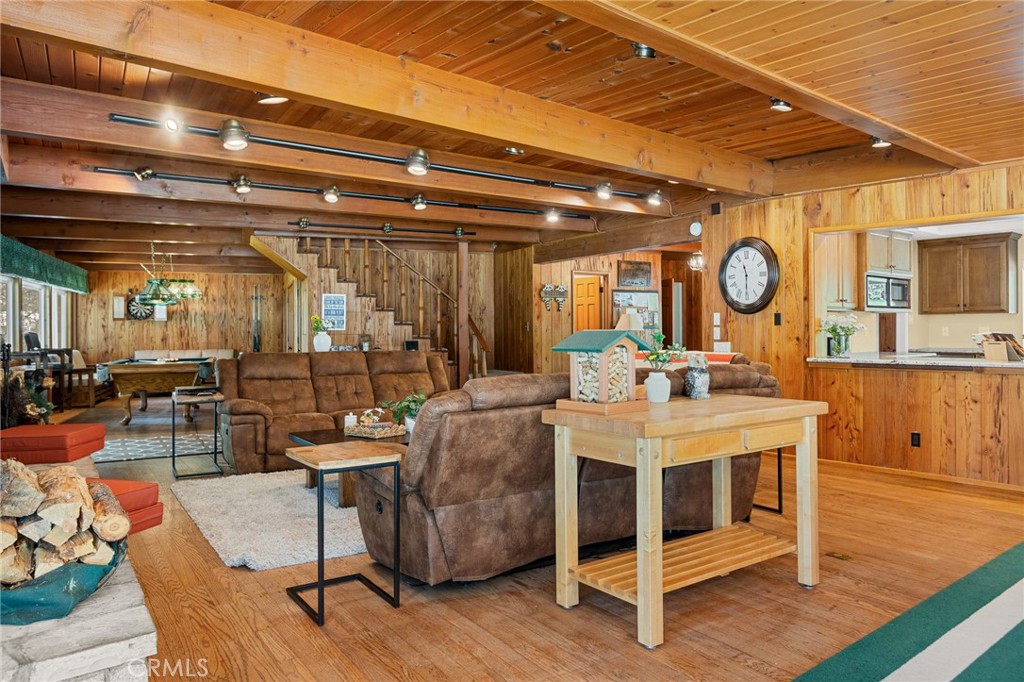 693 Old Meadow Place