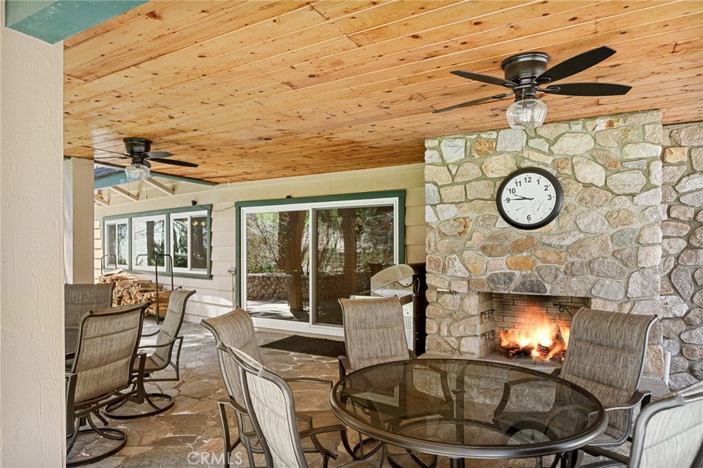 693 Old Meadow Place