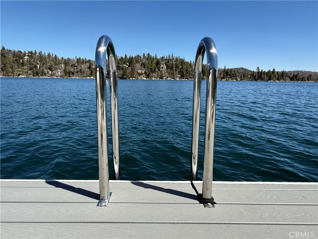 693 Old Meadow Place