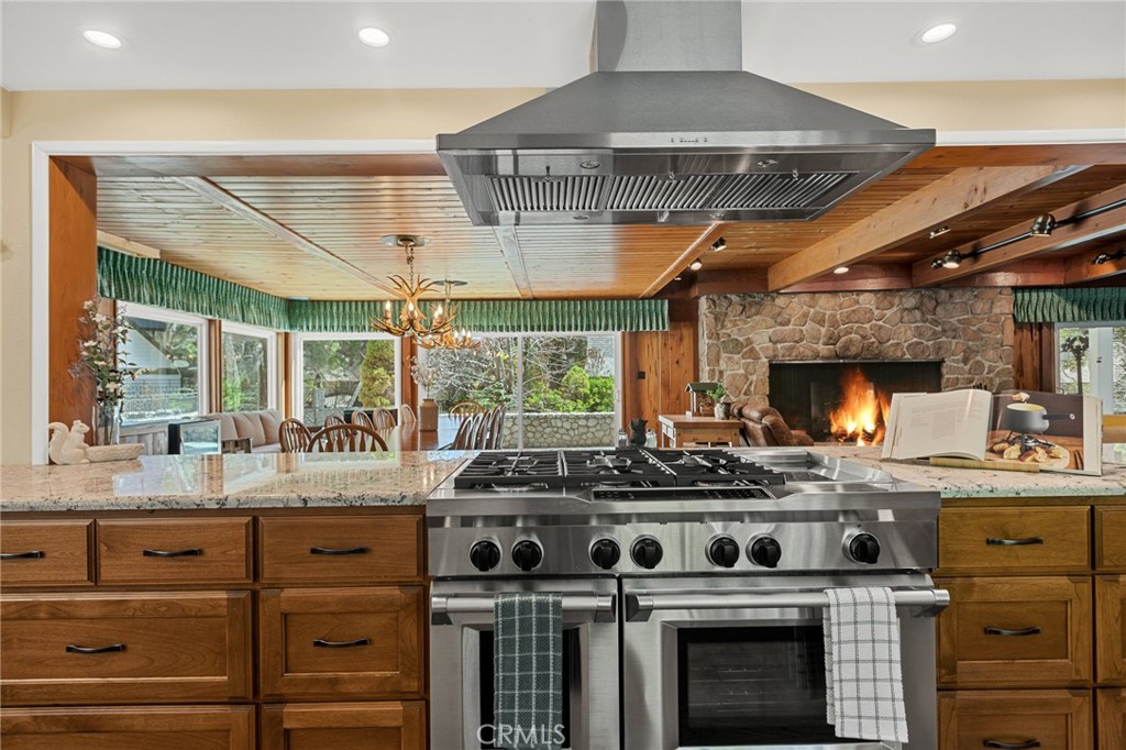 693 Old Meadow Place