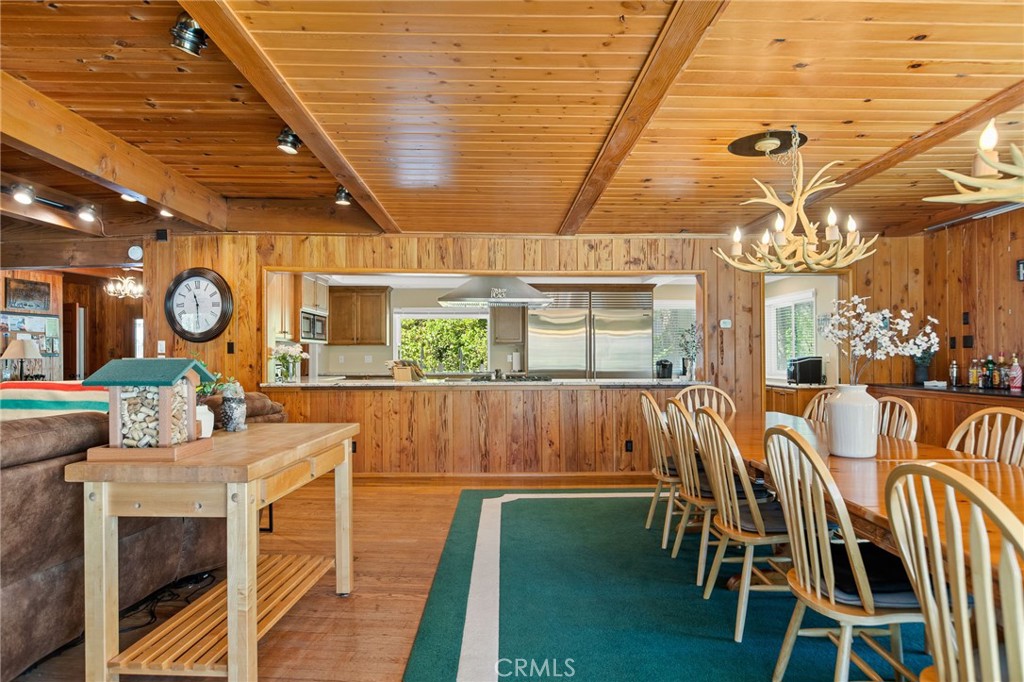 693 Old Meadow Place