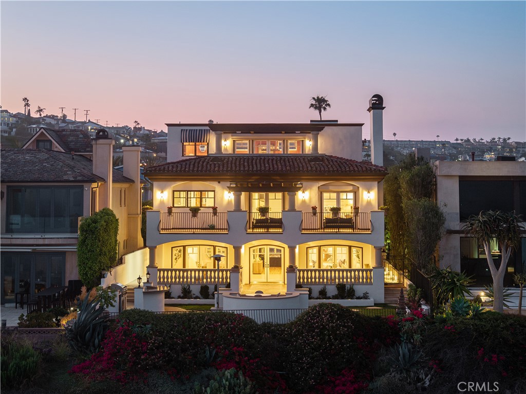 24352 Santa Clara Ave