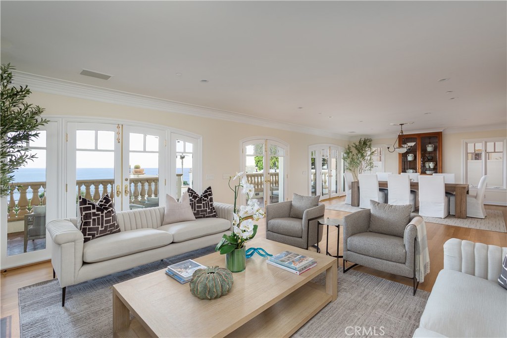 24352 Santa Clara Ave