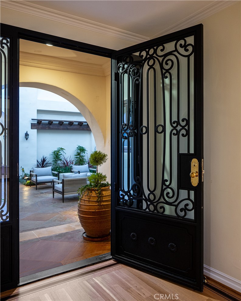 24352 Santa Clara Ave