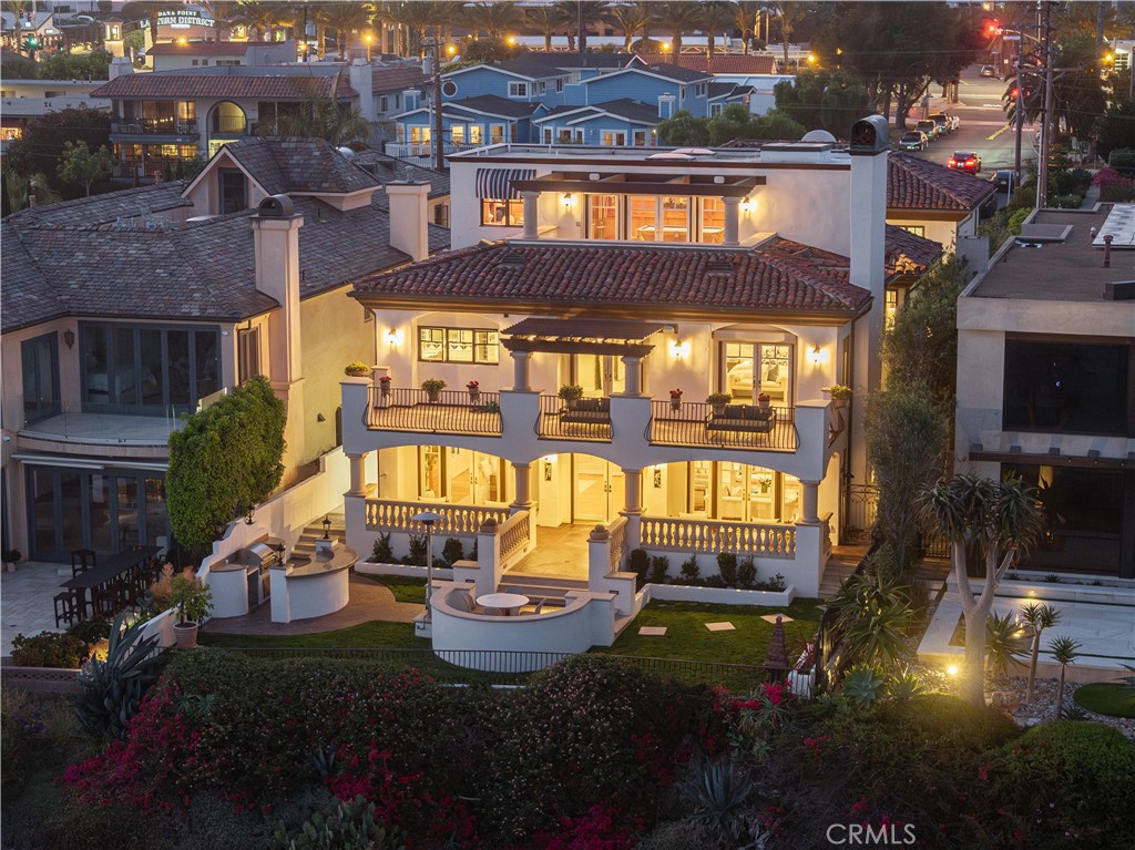 24352 Santa Clara Ave