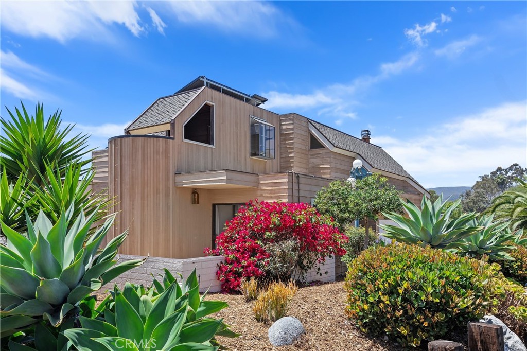 390 Saint Anns Drive
