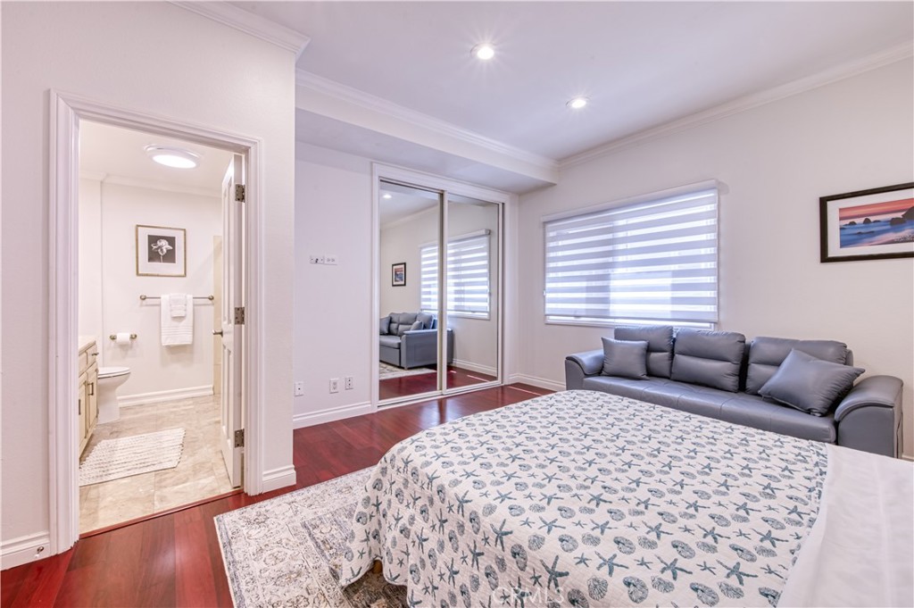 3372 Venture Drive