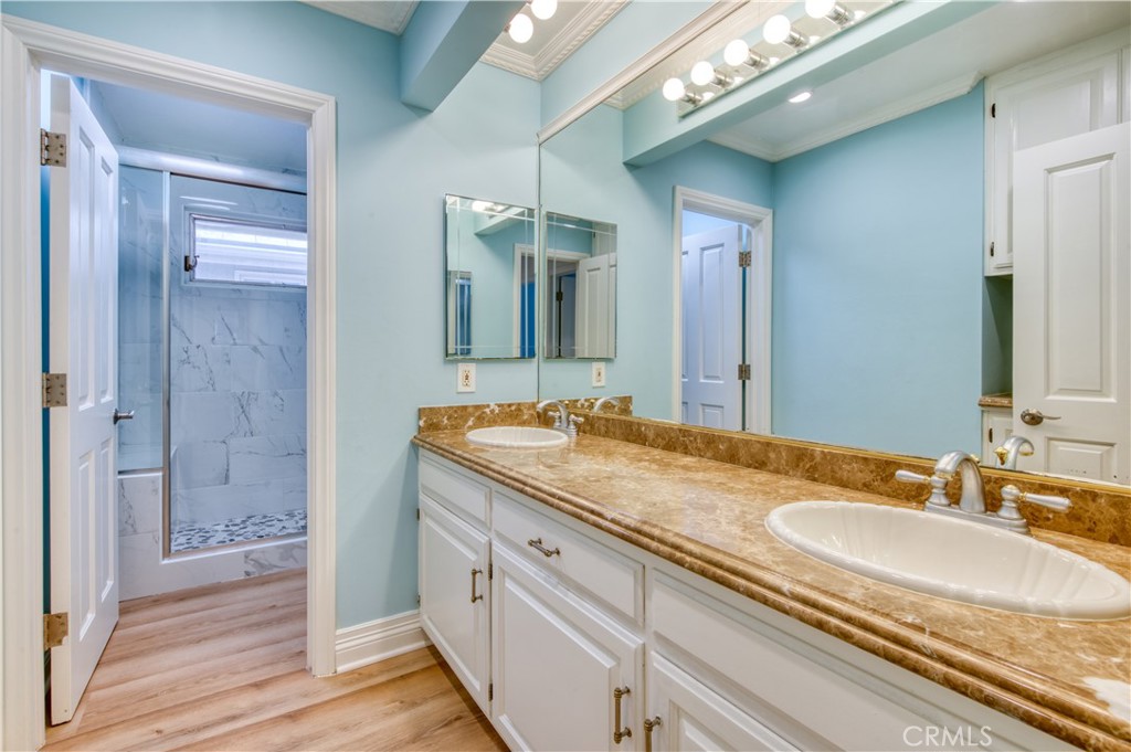 3372 Venture Drive