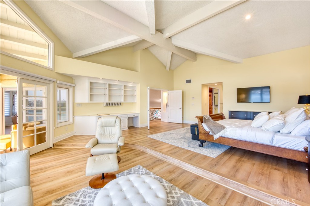 3372 Venture Drive