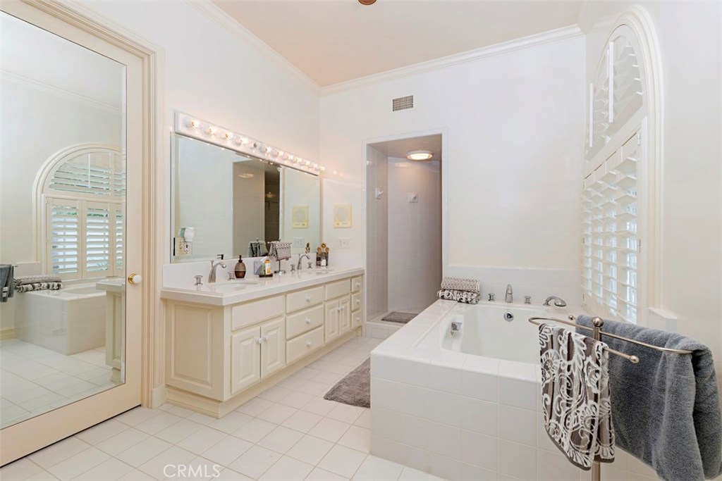 97 Ritz Cove Drive