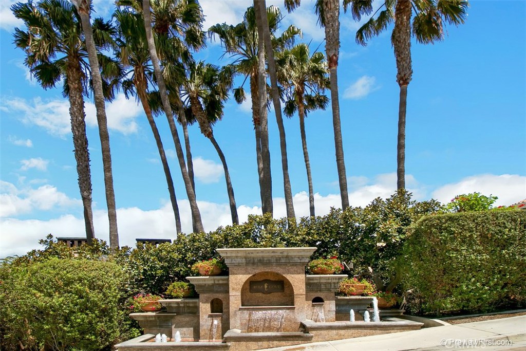 97 Ritz Cove Drive