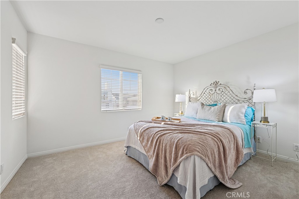 5032 Amalfi Way