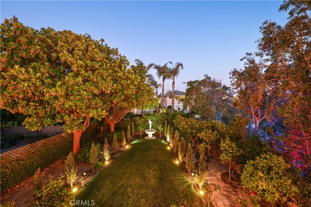 5032 Amalfi Way