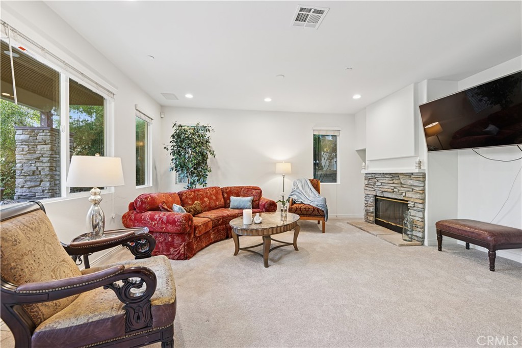5032 Amalfi Way
