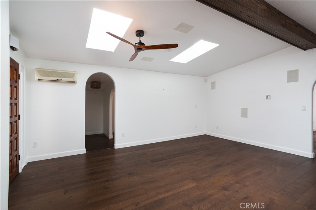 306 Avenida Monterey