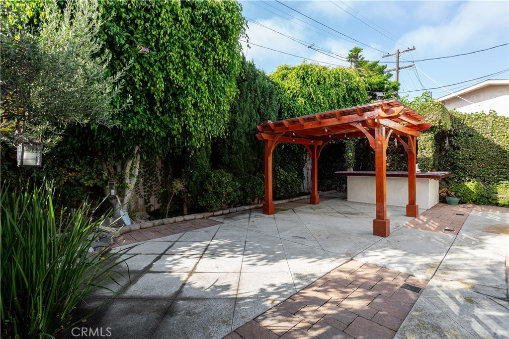 306 Avenida Monterey