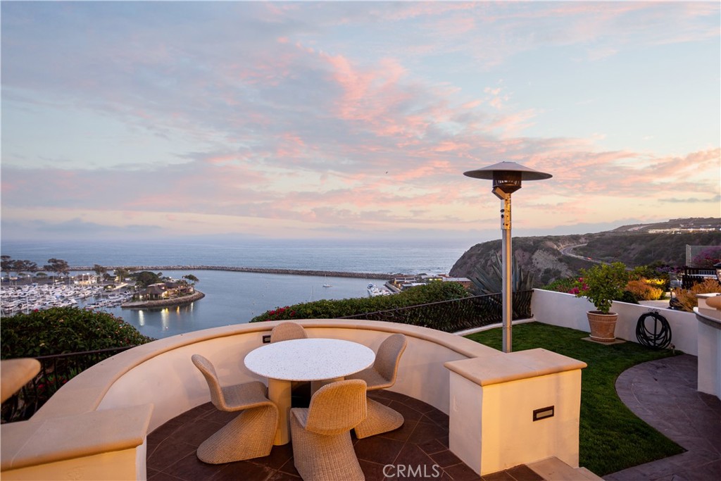 24352 Santa Clara Avenue