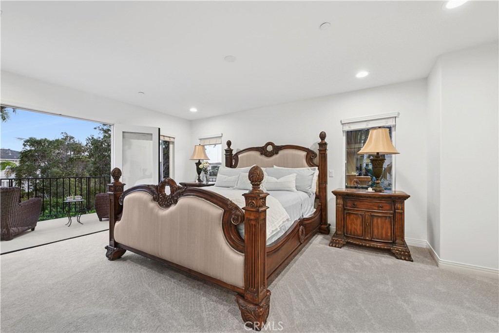 5032 Amalfi Way