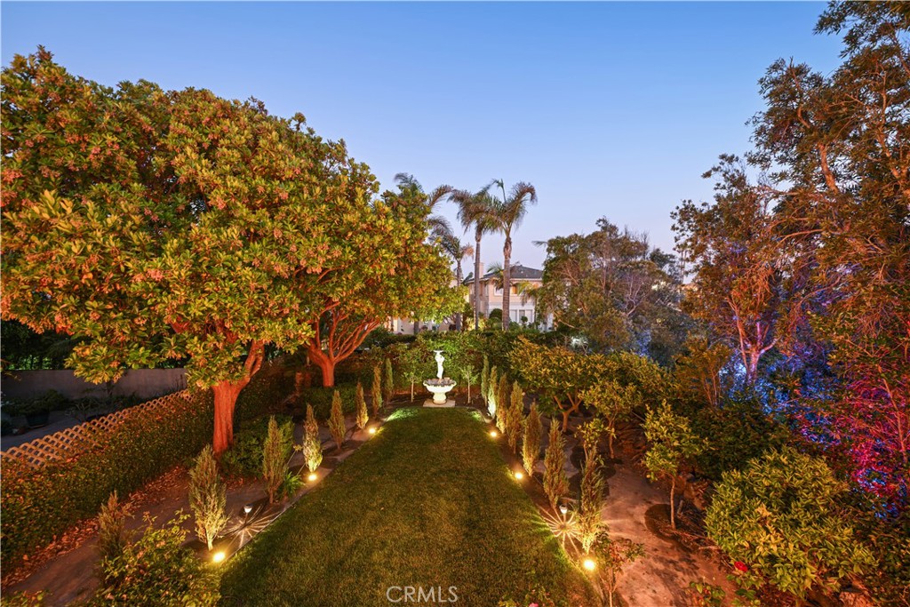 5032 Amalfi Way