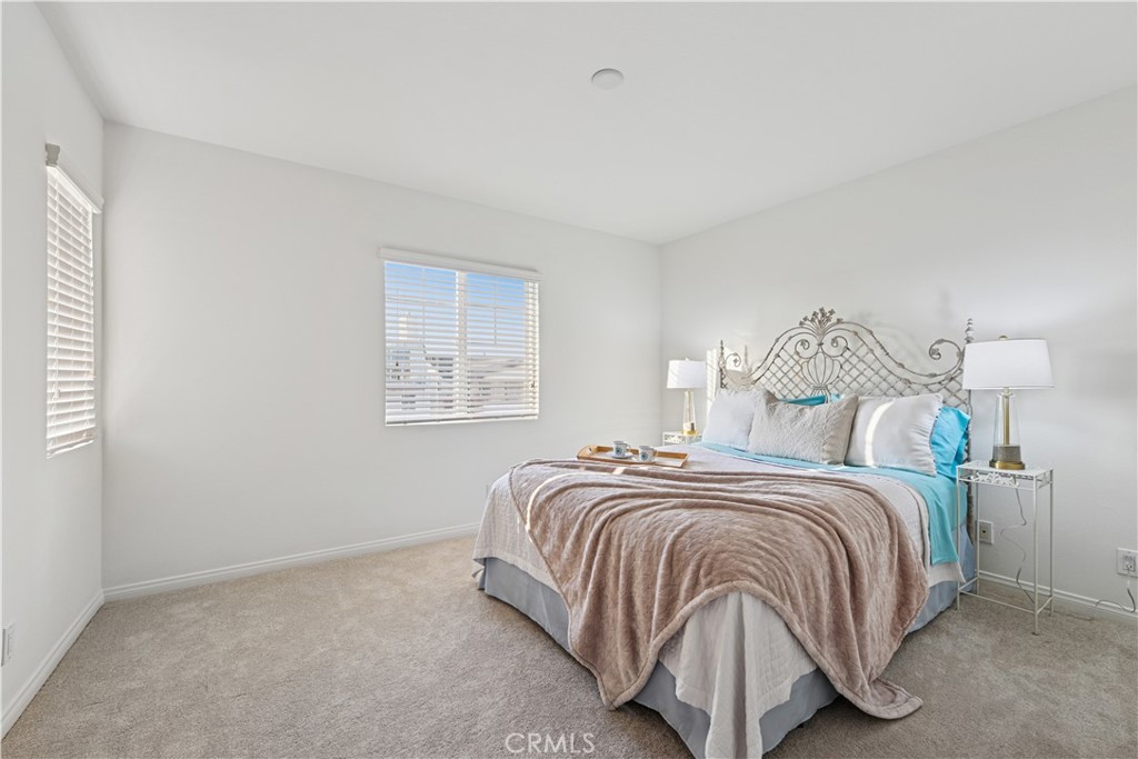 5032 Amalfi Way