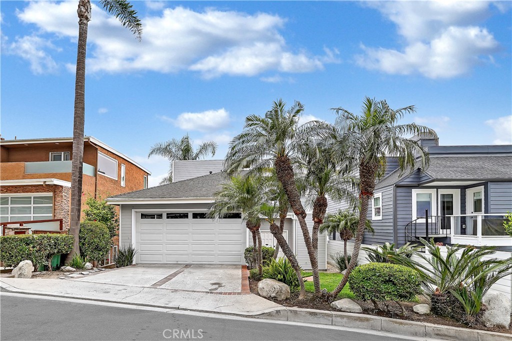 2535 Corona Way