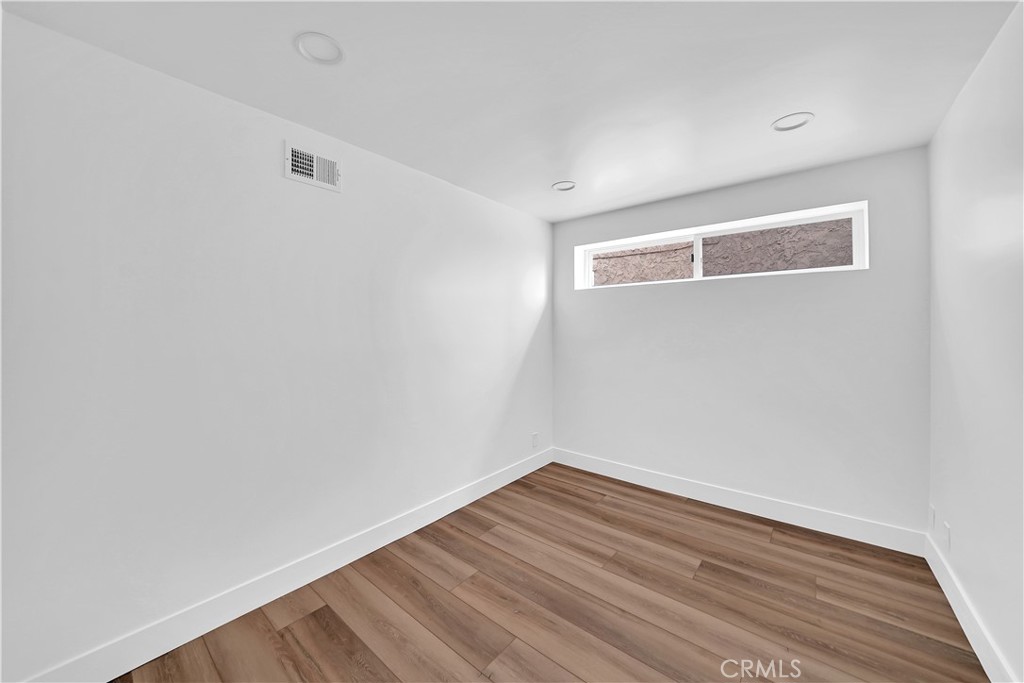 2535 Corona Way