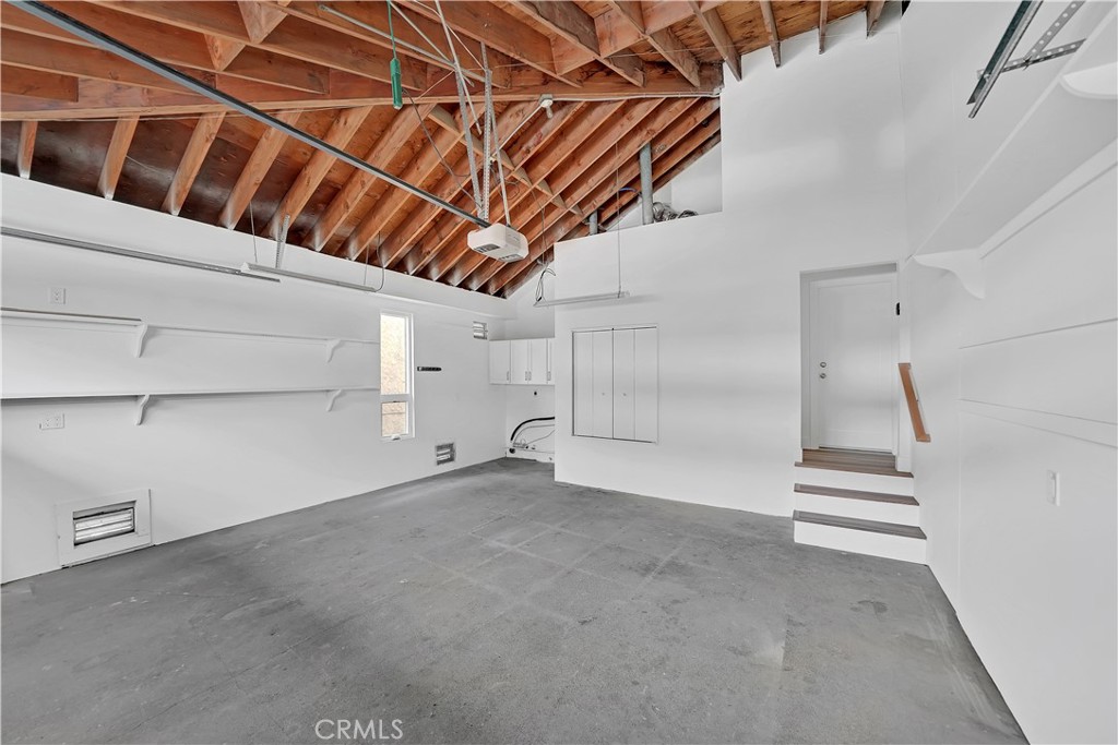 2535 Corona Way
