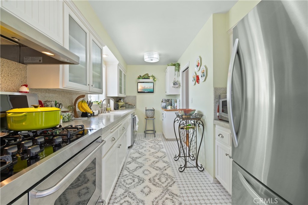 208 W Avenida De Los Lobos Marinos