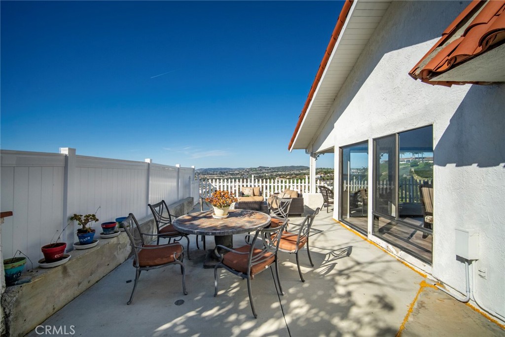 307 E Avenida Cordoba