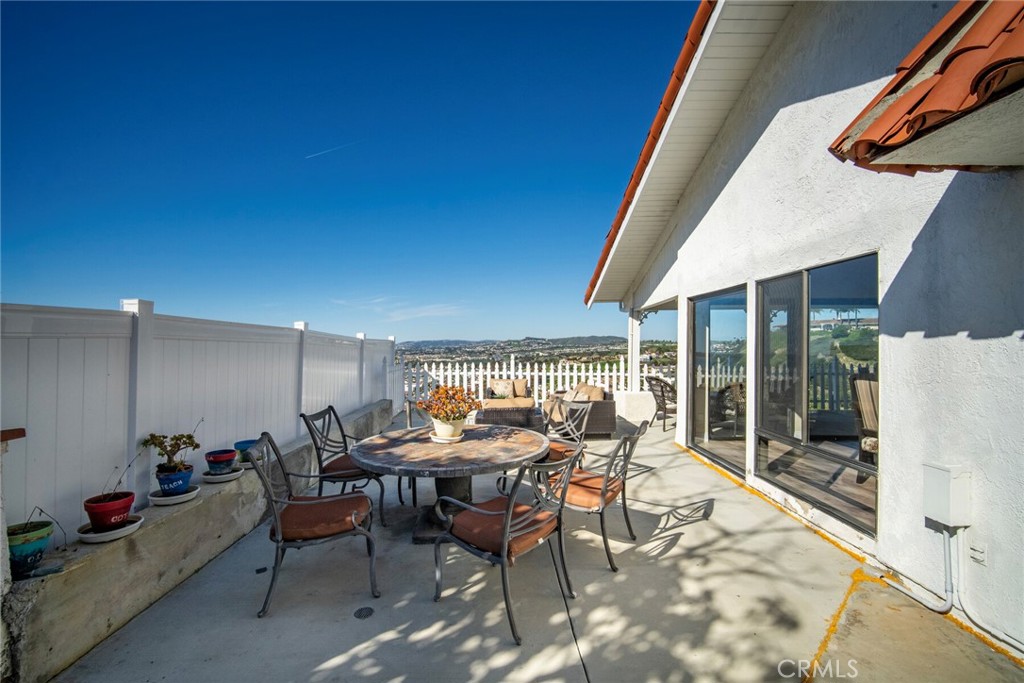 307 E Avenida Cordoba