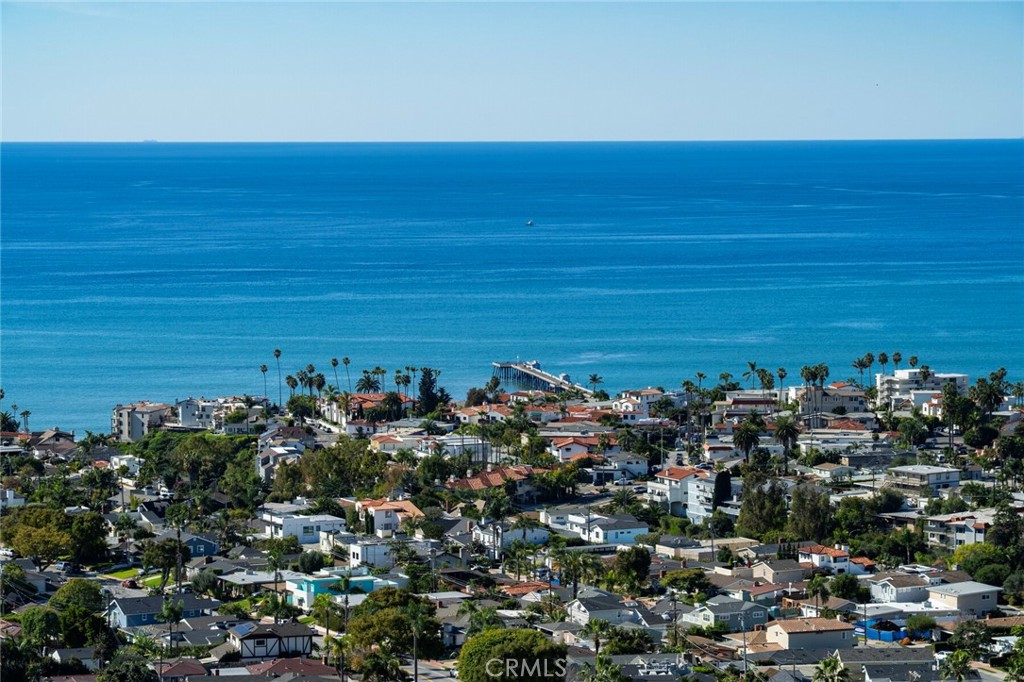 307 E Avenida Cordoba