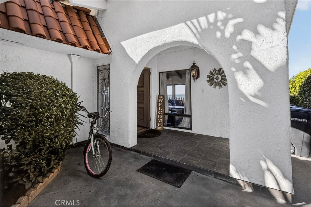 307 E Avenida Cordoba