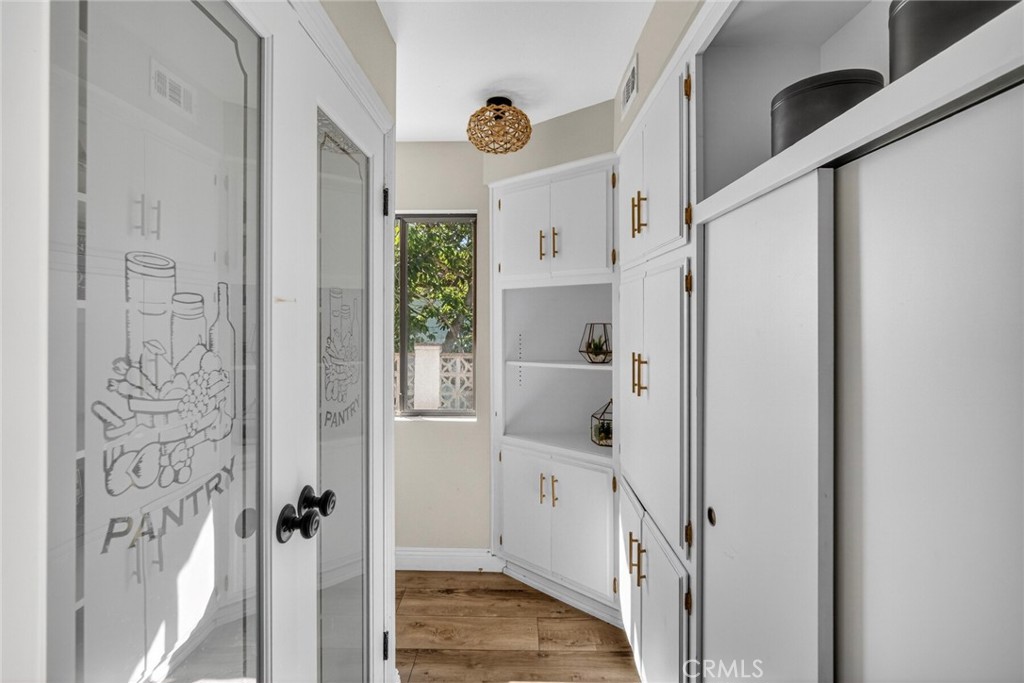 307 E Avenida Cordoba