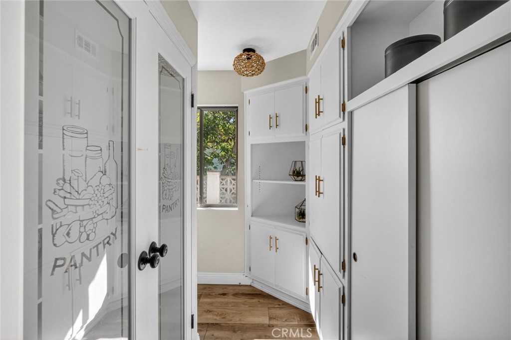 307 E Avenida Cordoba