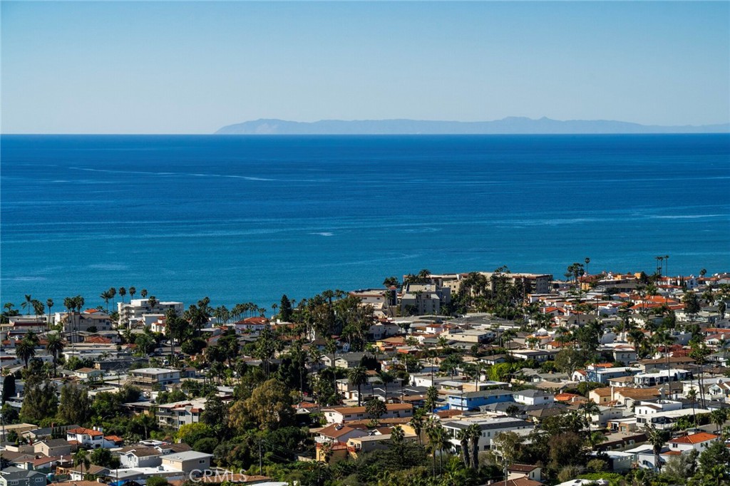 307 E Avenida Cordoba