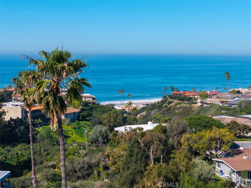 214 Avenida Montalvo 2