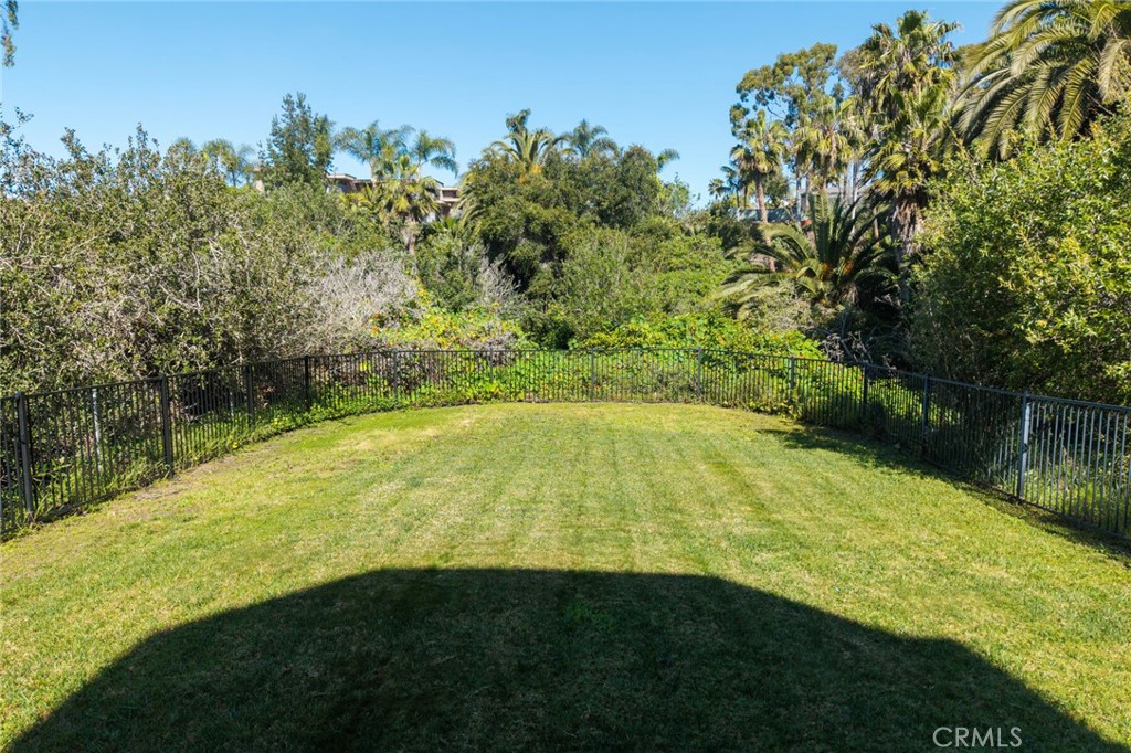 214 Avenida Montalvo 2