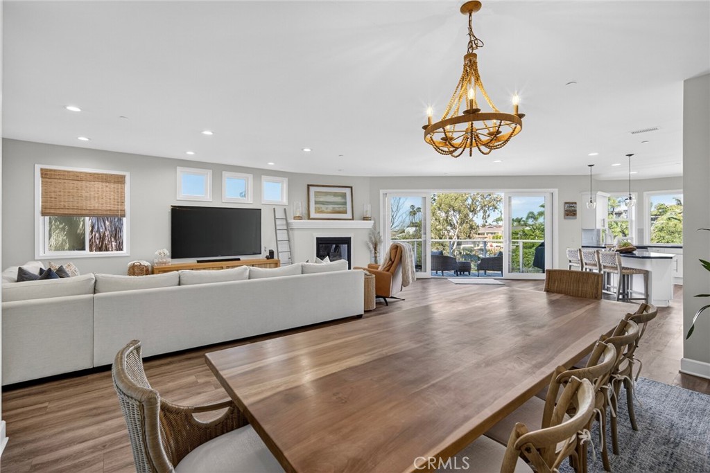 214 Avenida Montalvo 2