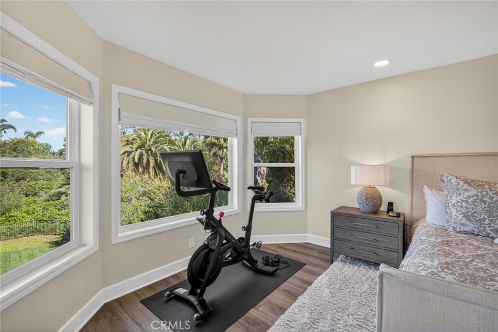 214 Avenida Montalvo 2