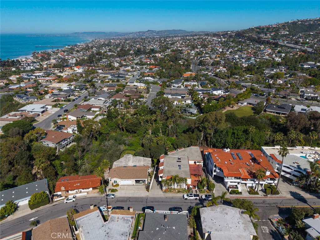 214 Avenida Montalvo 2