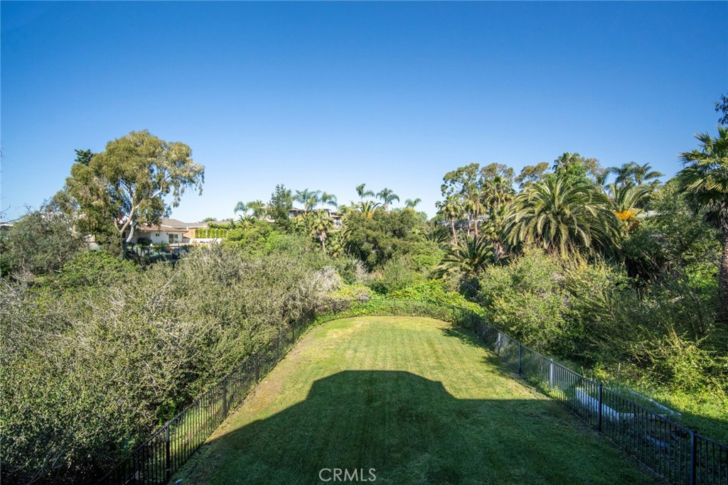 214 Avenida Montalvo 2