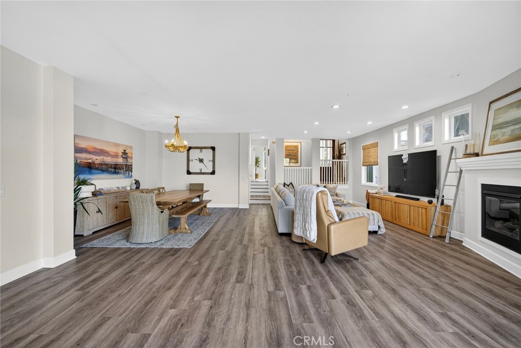 214 Avenida Montalvo 2