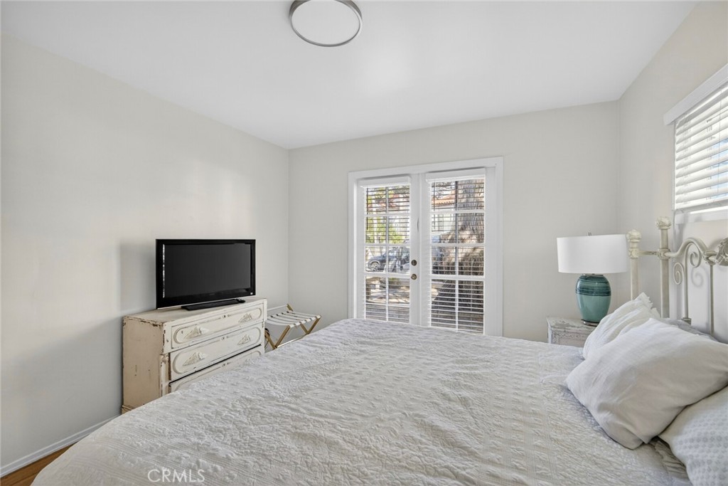 237 Avenida Montalvo A